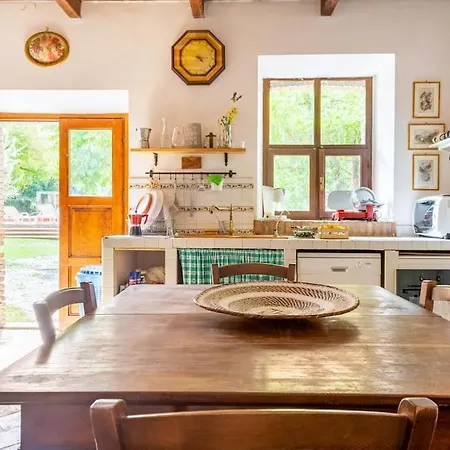 Villa Casale Piantata Con Piscina Penna in Teverina