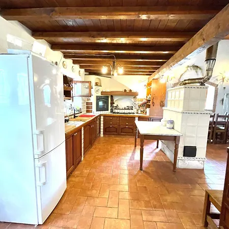 Villa Casale Piantata Con Piscina Penna in Teverina